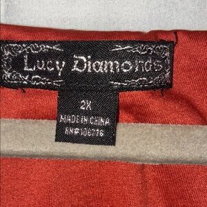 Lucy Diamonds Red Garment
